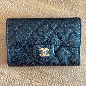 [NEW] Chanel Classic CC Caviar Leather Wallet (100% Authentic)